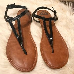 (S3) Patent Leather Sandals